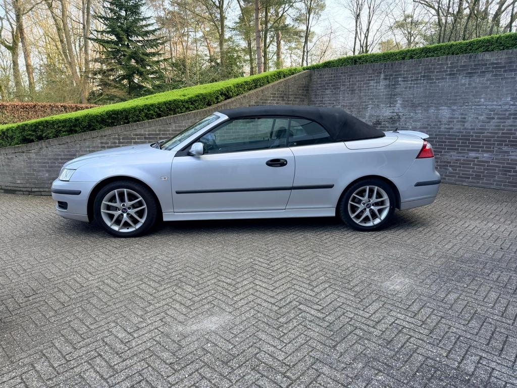 Saab 9-3 1.8 T Cabrio 2004 Grijs