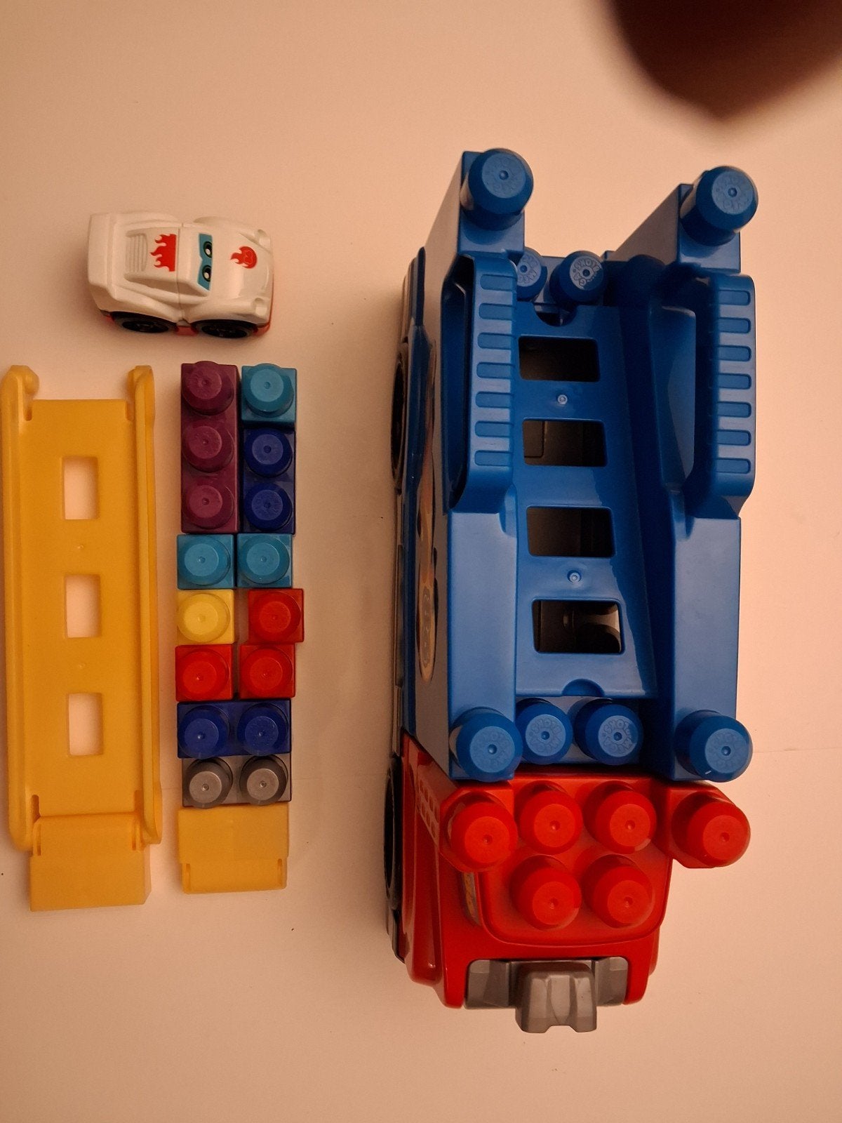 Mega Bloks Cars Mack Truck met bouwblokken, Ophalen of Verzenden, Gebruikt, Megabloks
