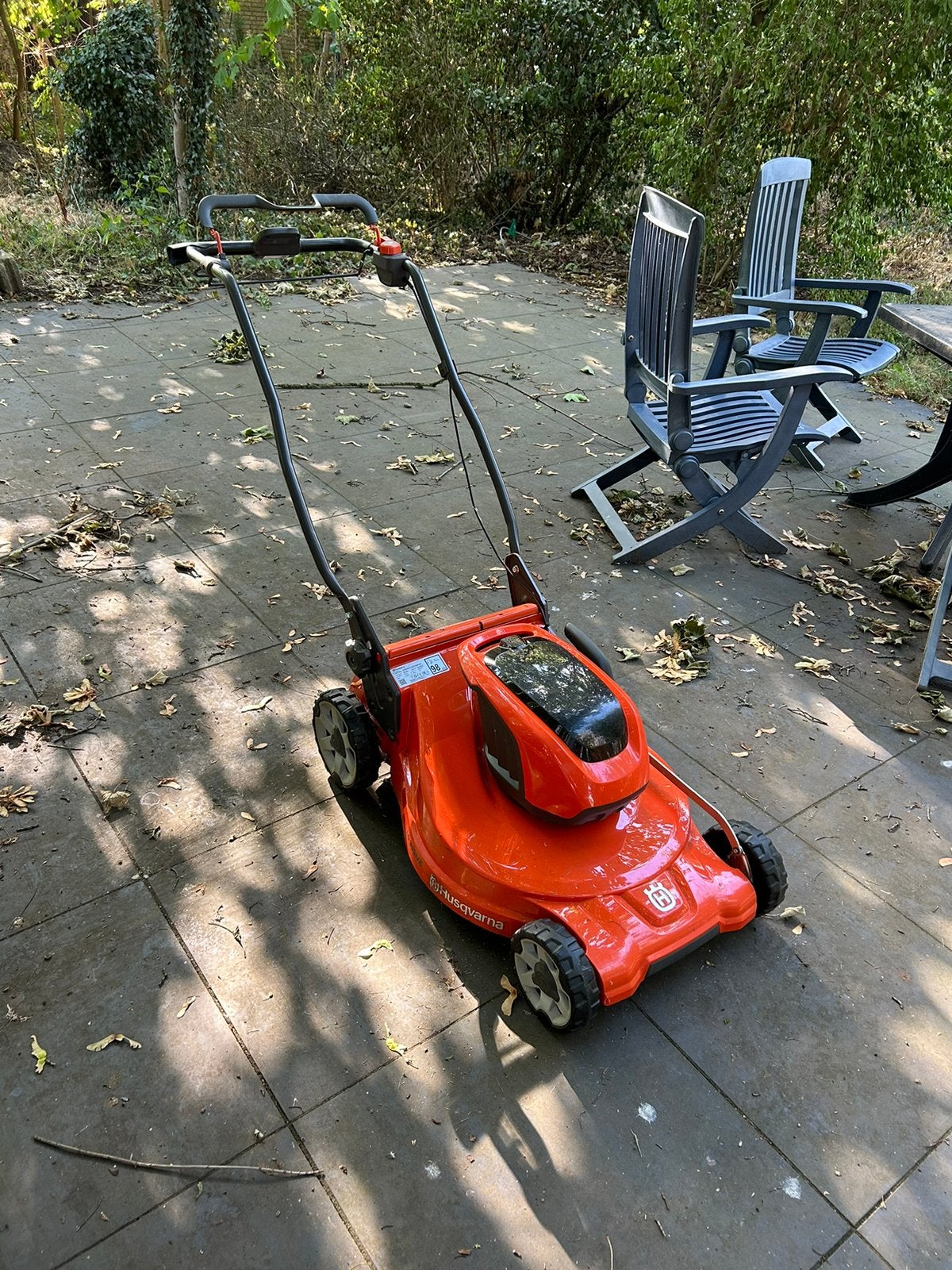 Husqvarna LC 353iVX Grasmaaier, Ophalen, Zo goed als nieuw, 50 cm of meer, Accu-grasmaaier