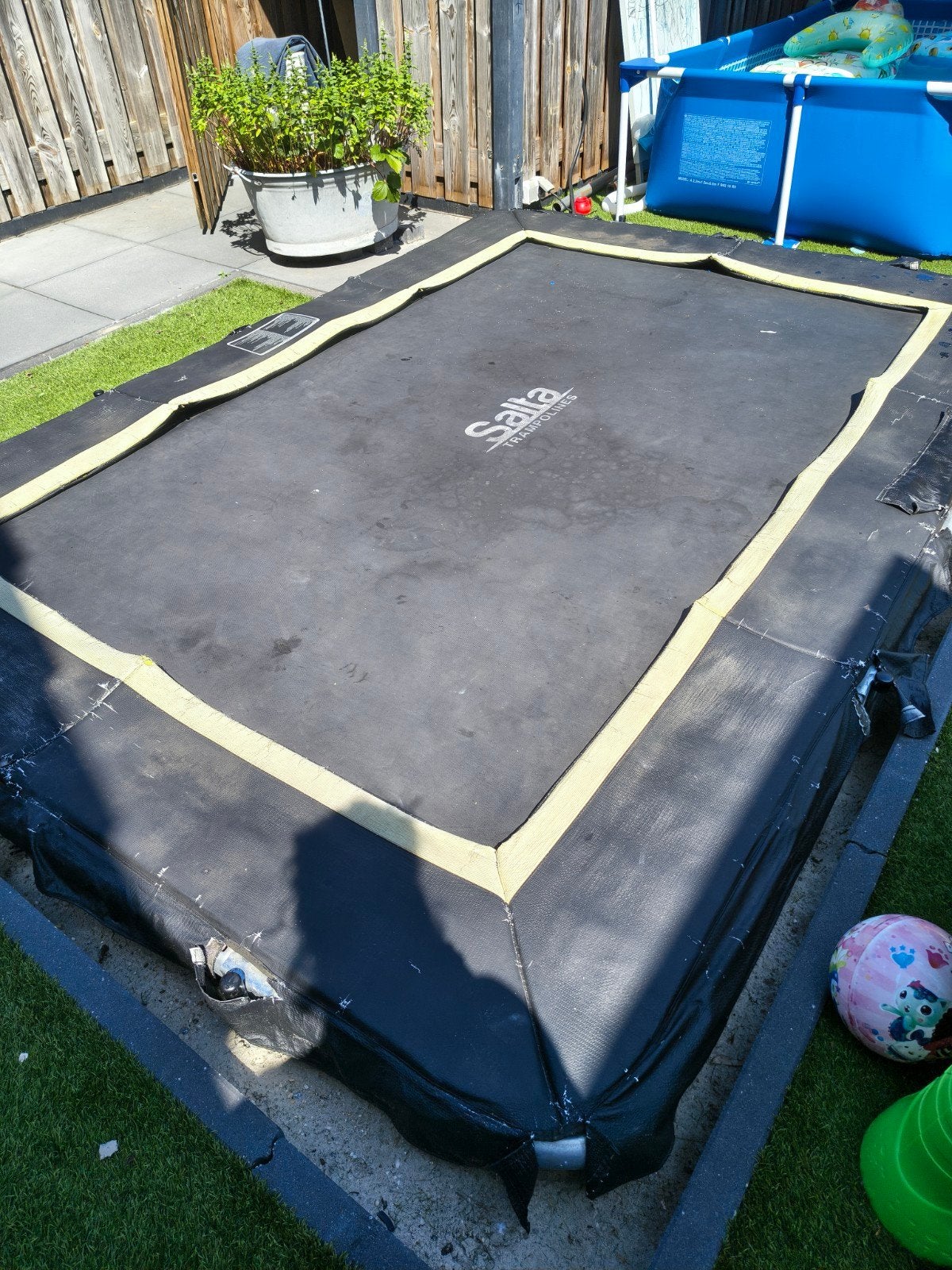 Salta trampoline 305 x 214, Ophalen, Gebruikt