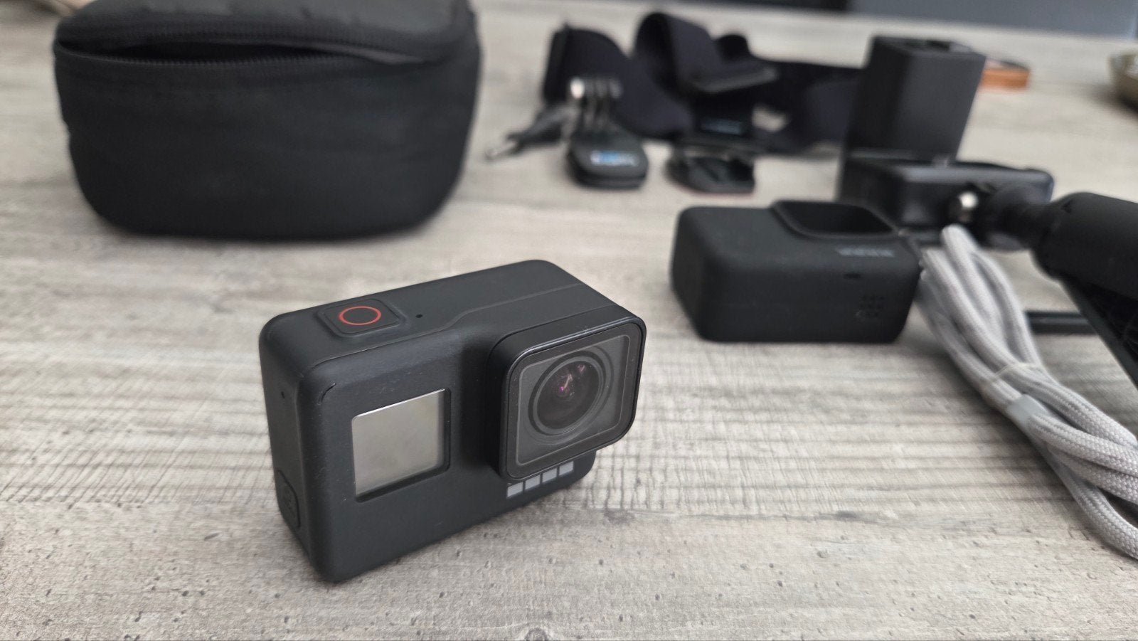 Foto 3 van GoPro Hero 7 Black met accessoires