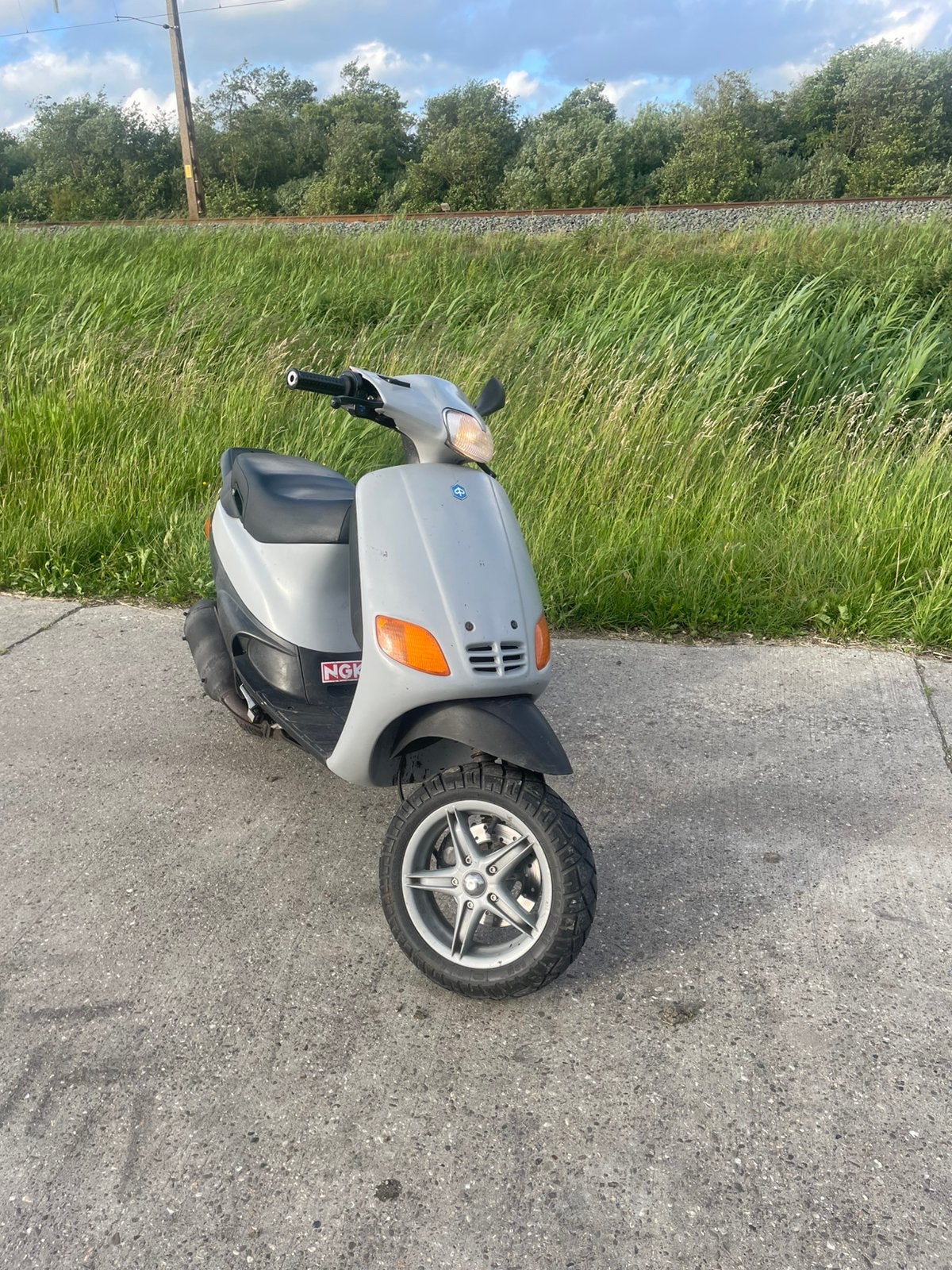 Piaggio zip type 3 125cc op brom, Ophalen, Tweetakt, Maximaal 45 km/u, Zip
