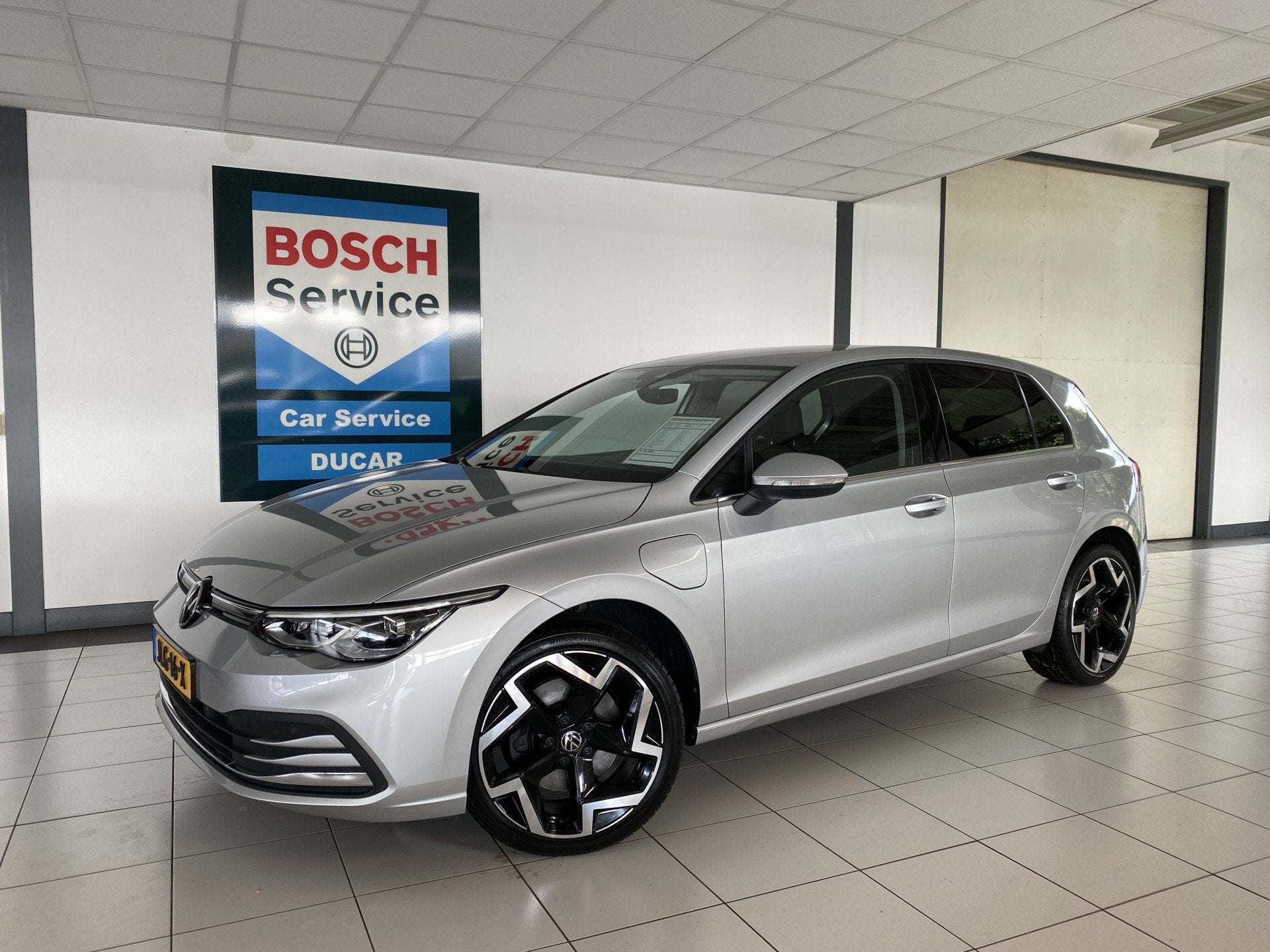 Volkswagen Golf 1.4 eHybrid Style Carplay / Navigatie / Adap, Auto's, 1490 kg, Gebruikt, 4 cilinders, Plug-in hybride