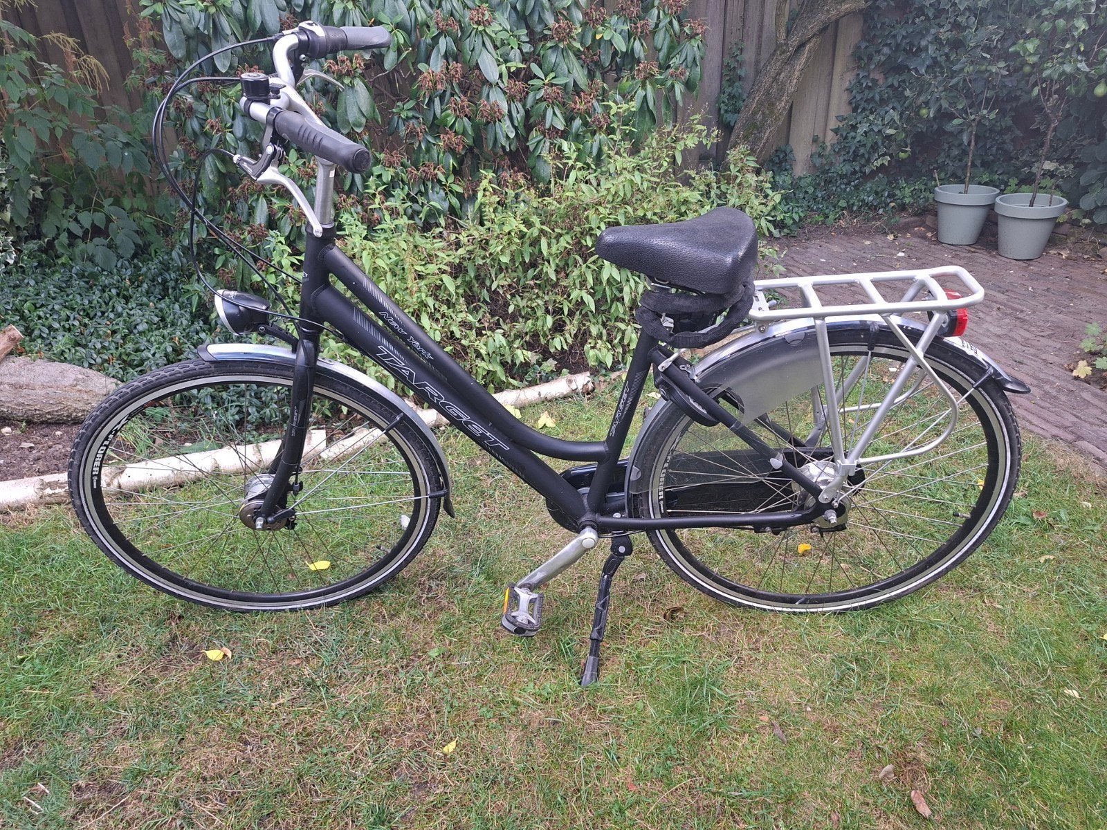 Target Damesfiets met Versnellingen en Lage Instap, 53 tot 56 cm, Velgrem, Versnellingen, Zo goed als nieuw