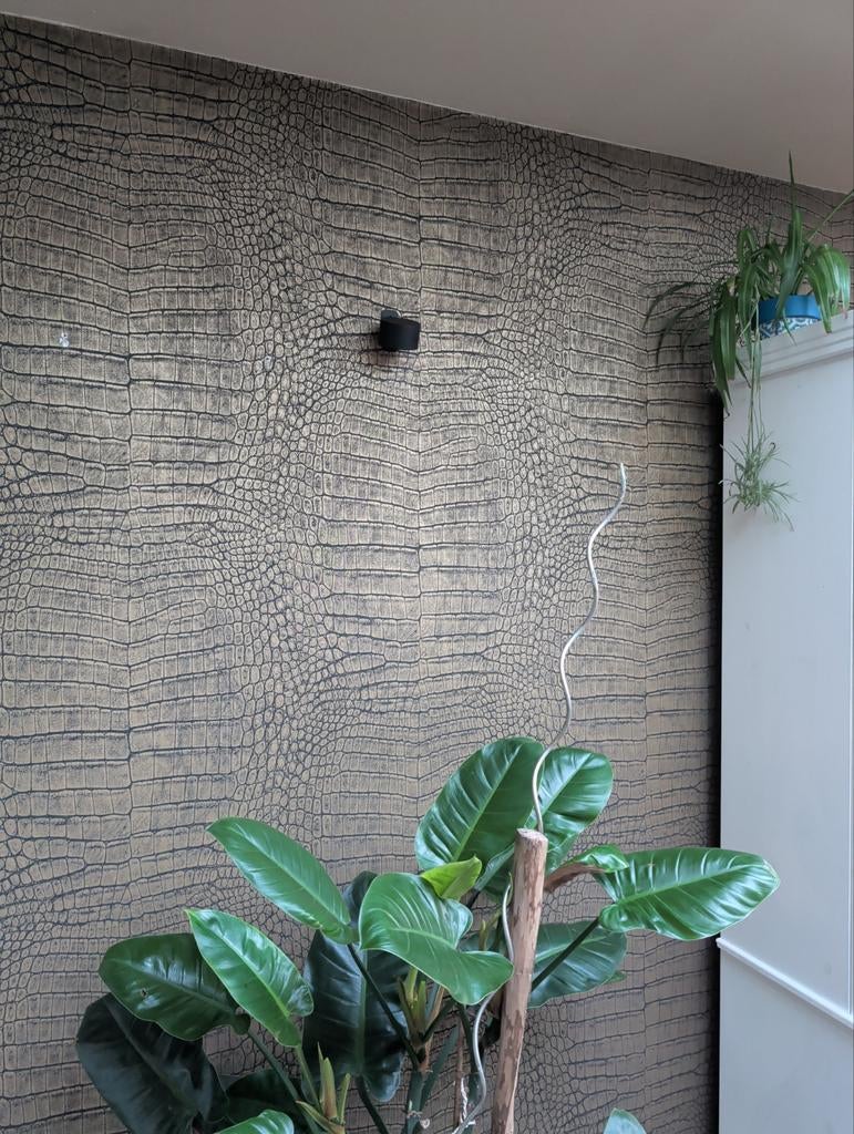 Behang Ashford & Sons Krokodillenleer Patroon - 2.75 Rollen, Ophalen of Verzenden, 10 tot 25 m², Grijs, Luxe, Krokodillenleer, Exotisch