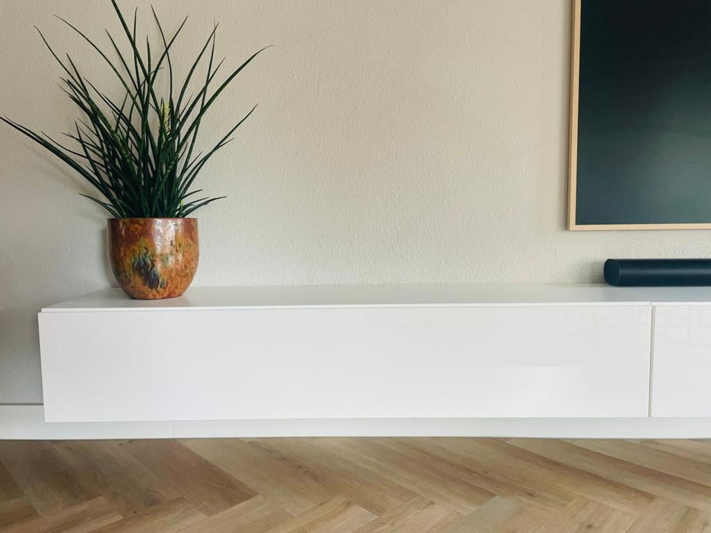 2x, Tv kast, zwevend wit, Huis en Inrichting, Kasten | Televisiemeubels, Ophalen, 100 tot 150 cm, Zo goed als nieuw, Minder dan 100 cm