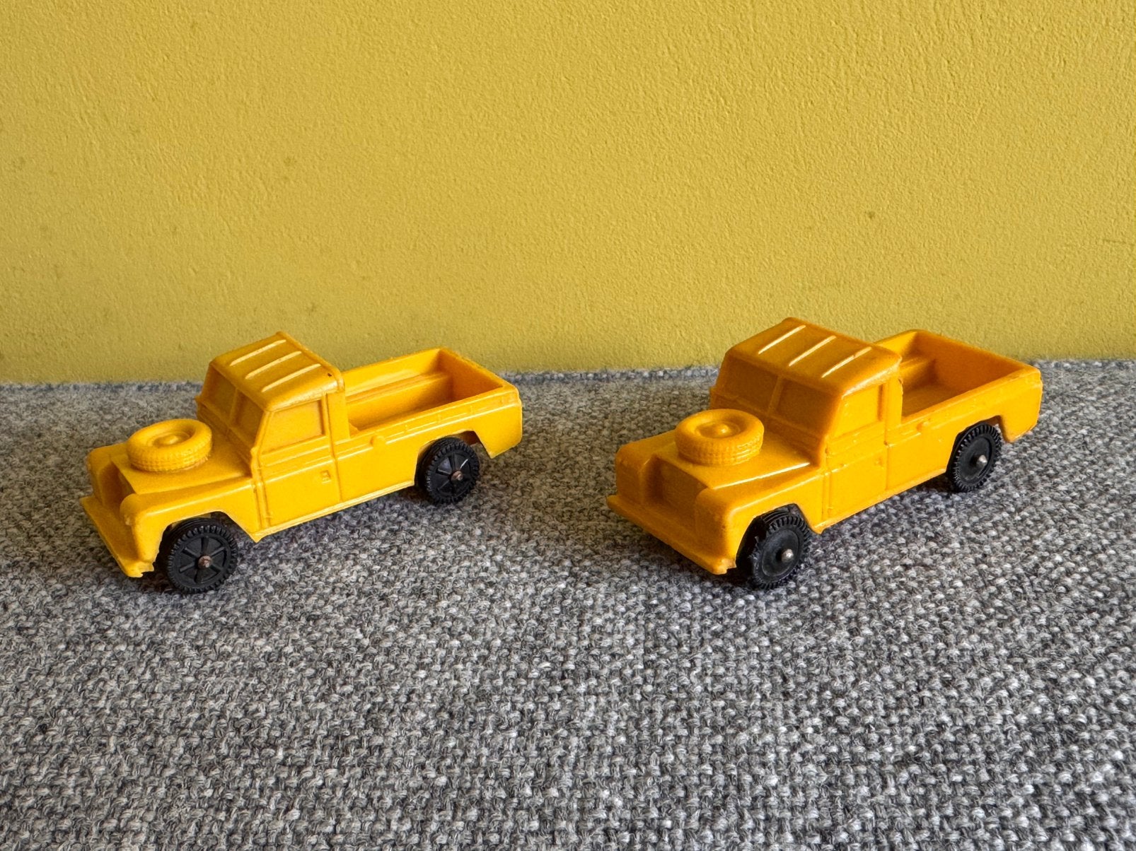 2x Land Rover - Vinyl Line, Ophalen of Verzenden, Gebruikt, Tomte