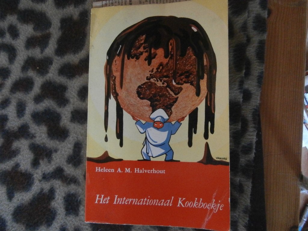 Het Internationale Kookboekje Heleen A.M. Halverhout antiek, Antiek en Kunst, Antiek | Boeken en Bijbels, Ophalen of Verzenden