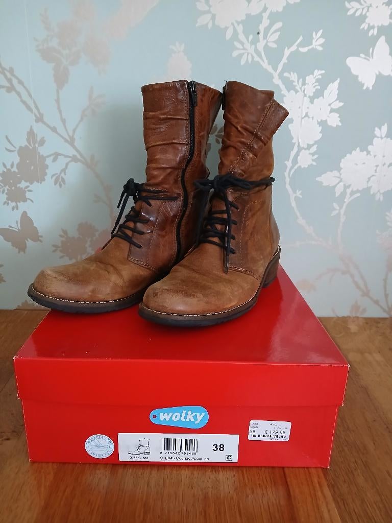 Wolky maat 38, Kleding | Dames, Schoenen, Wolky, Bruin, Overige typen, Ophalen of Verzenden