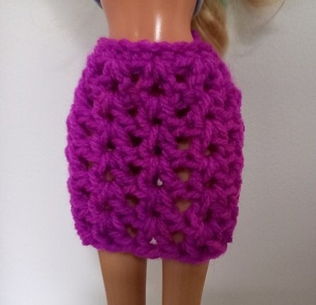 Barbie kleertjes rokje donkerroze, Verzenden, Nieuw, Barbie