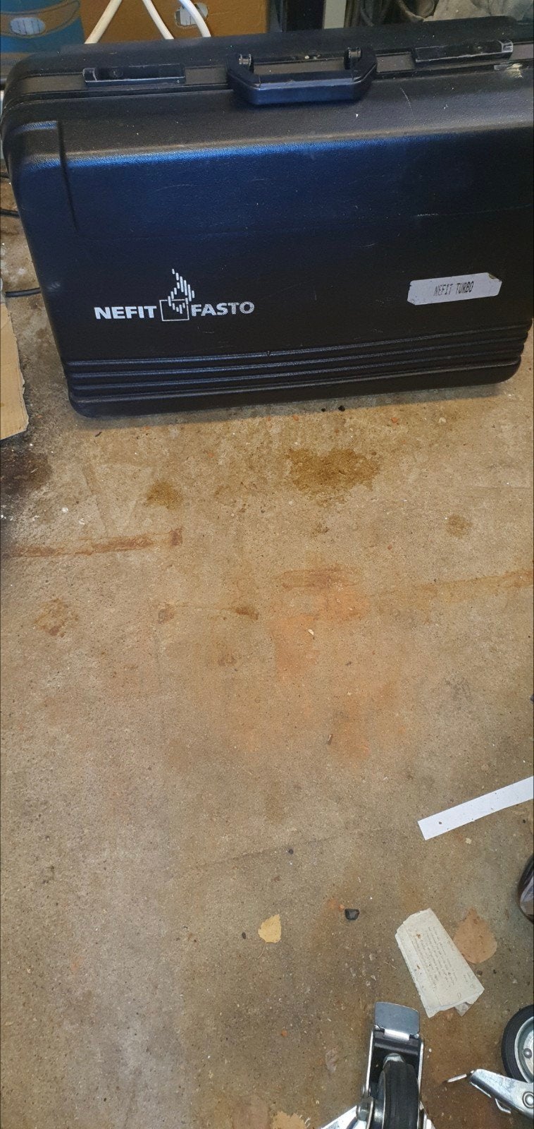 nefit combi service koffer, Ophalen of Verzenden, Hard kunststof