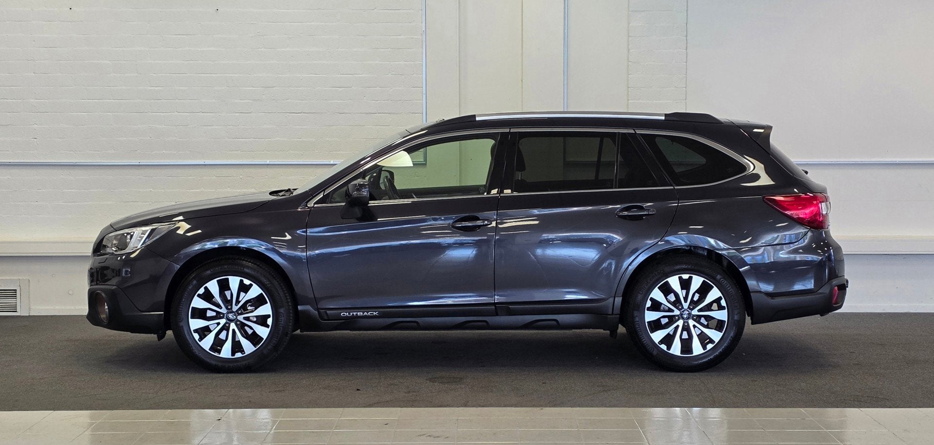 Subaru Outback 2.5i Premium A/T 1e Eigenaar Trekhaak Schuif/, Automaat, Gebruikt, 4 cilinders, 2498 cc