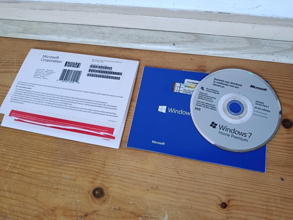 Officiele WIndows 7 Home Premium SP1 x64 DVD, Ophalen of Verzenden, Zo goed als nieuw, Windows