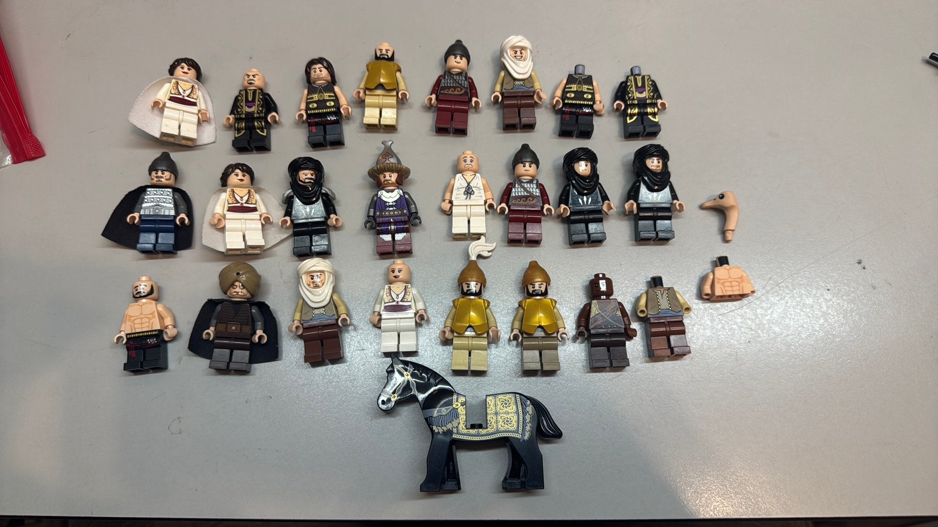 Lego minifiguren hobbit en prince of persia, Ophalen of Verzenden, Zo goed als nieuw