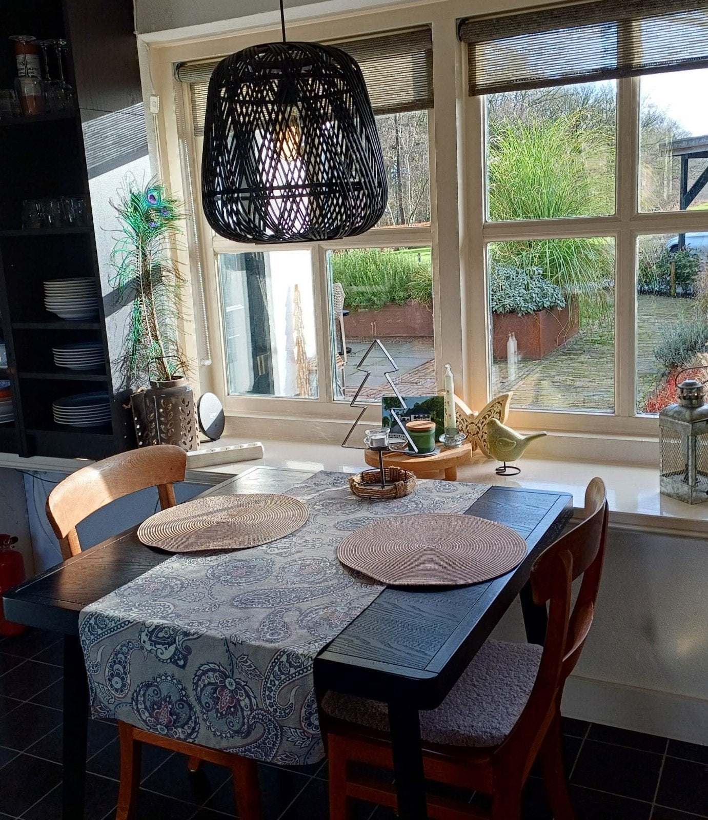 leuke binnentafel 90x90 cm, Huis en Inrichting, Ophalen, Laminaat