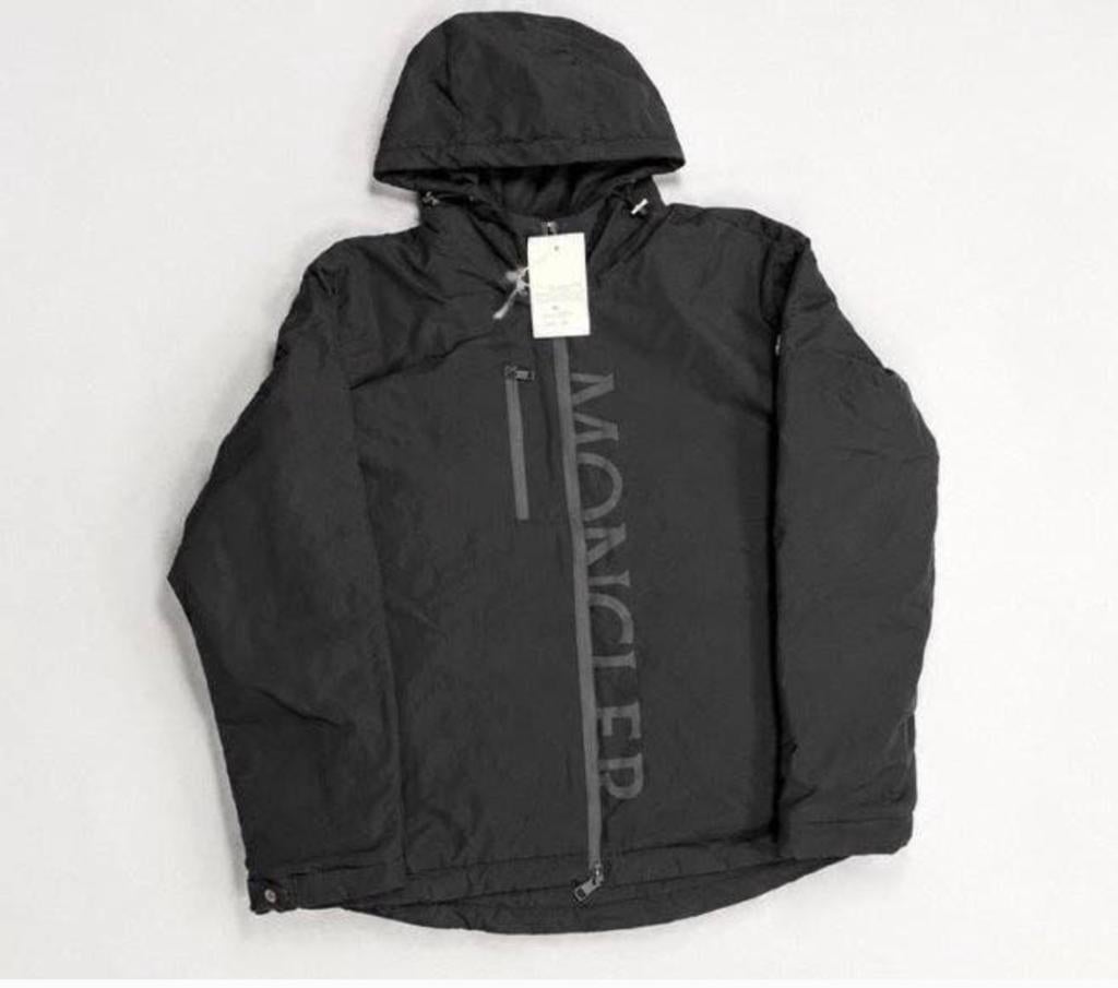 Moncler jas zwart maat L, Ophalen of Verzenden, Zo goed als nieuw, Zwart