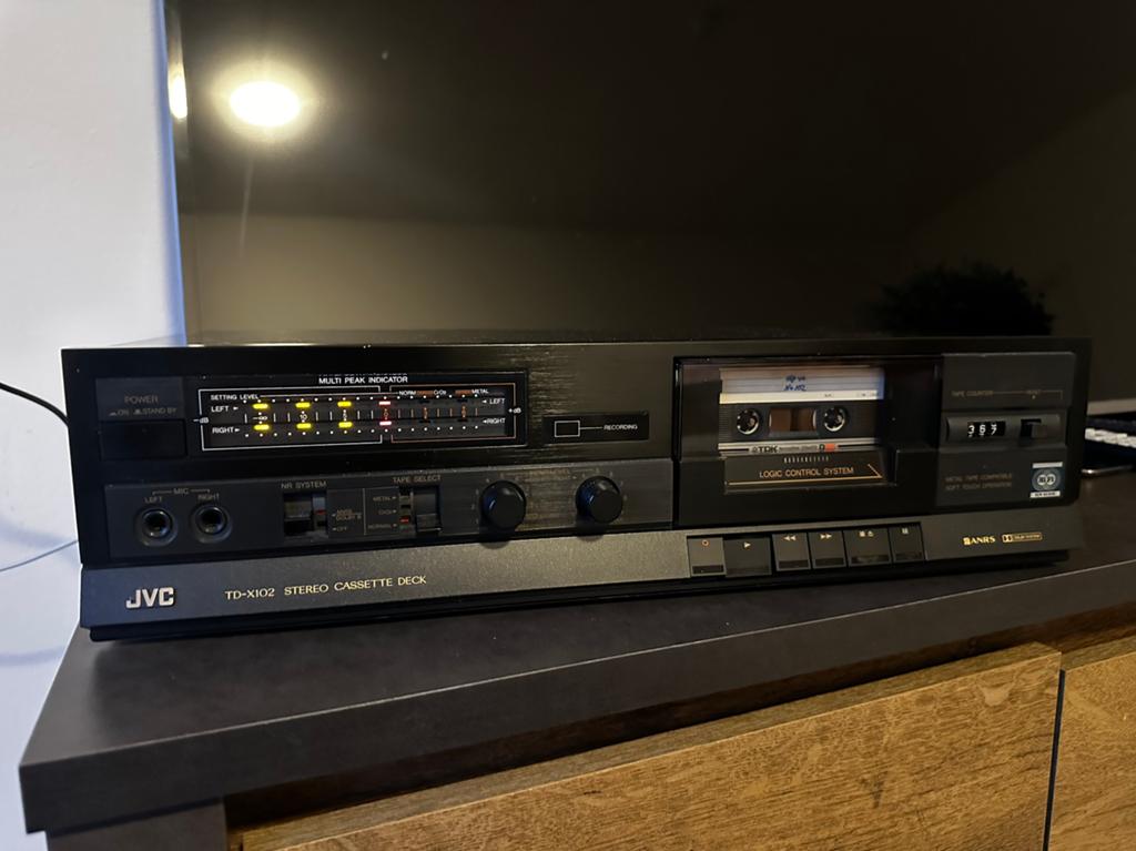 JVC TD X102 vintage stereo cassette deck in nette staat, Ophalen of Verzenden, JVC, Tape counter