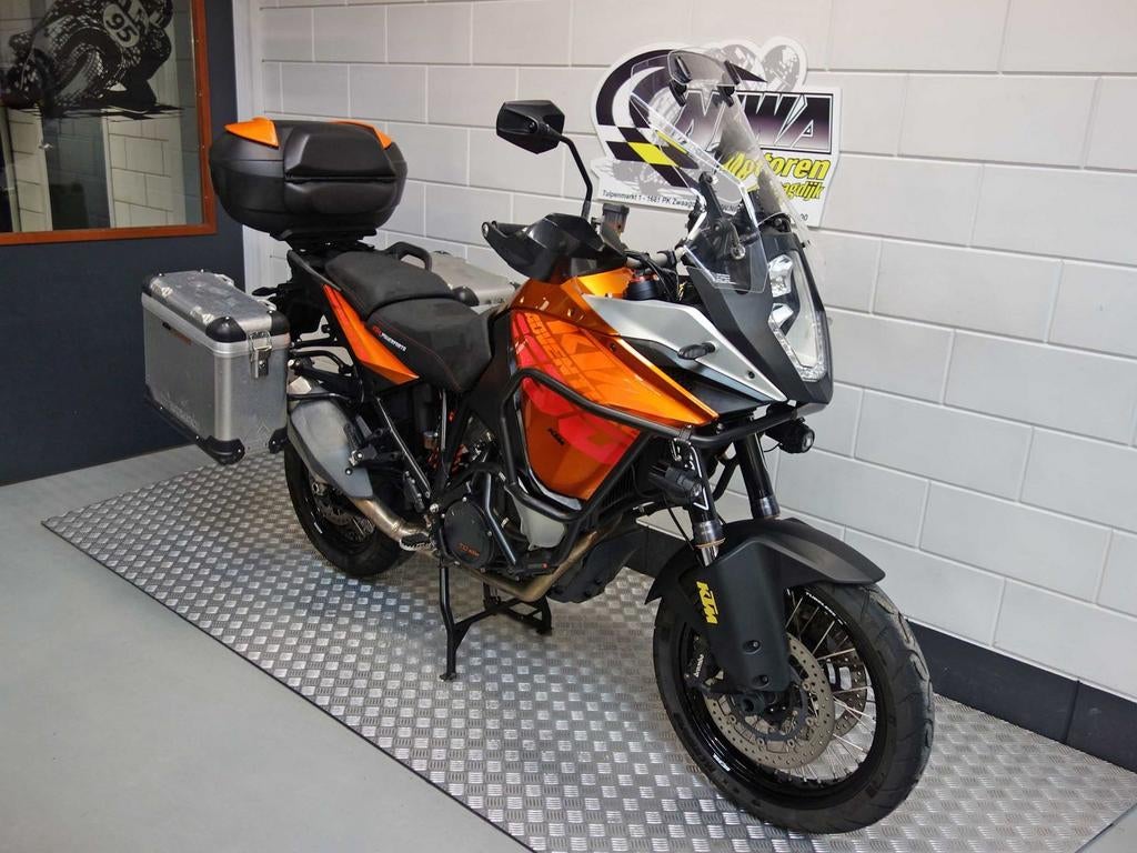 KTM 1190 ADVENTURE, 2 cilinders, KTM, Motorrijbewijs A, Bedrijf