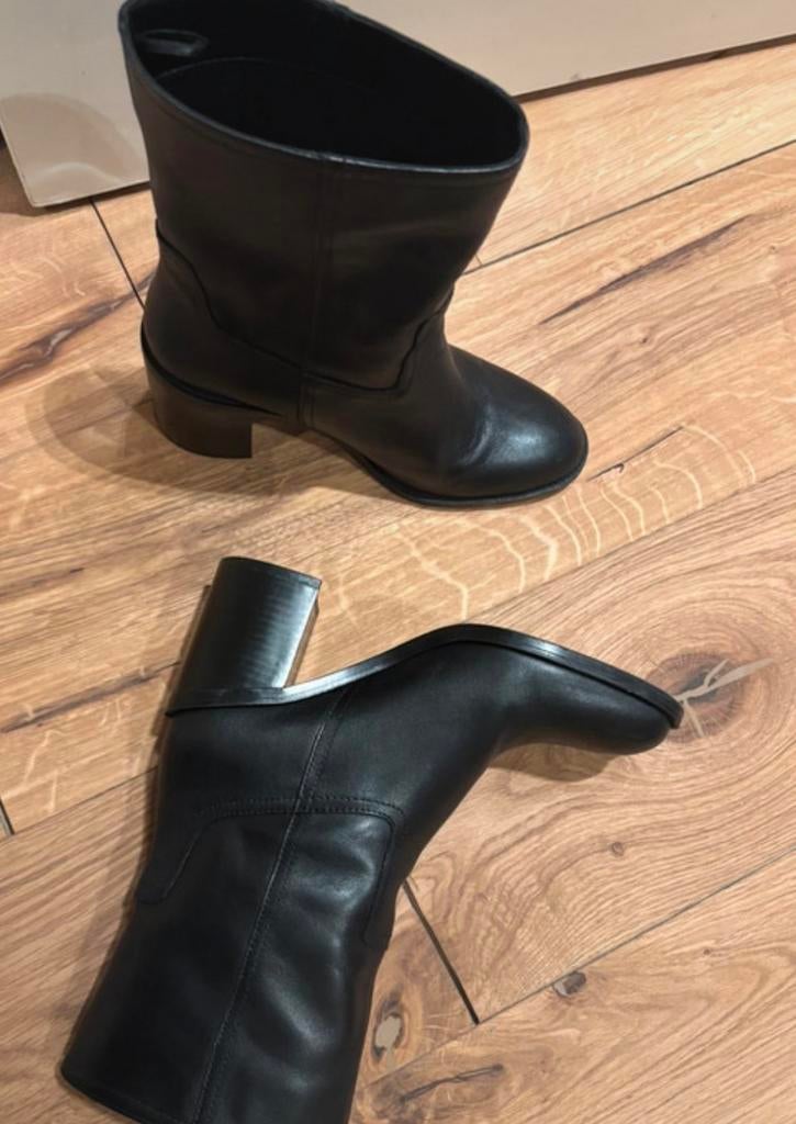 Zara zwarte leren boots, enkellaarzen met brede hak, maat 37, Ophalen of Verzenden, Nieuw, Zwart, Hoge laarzen