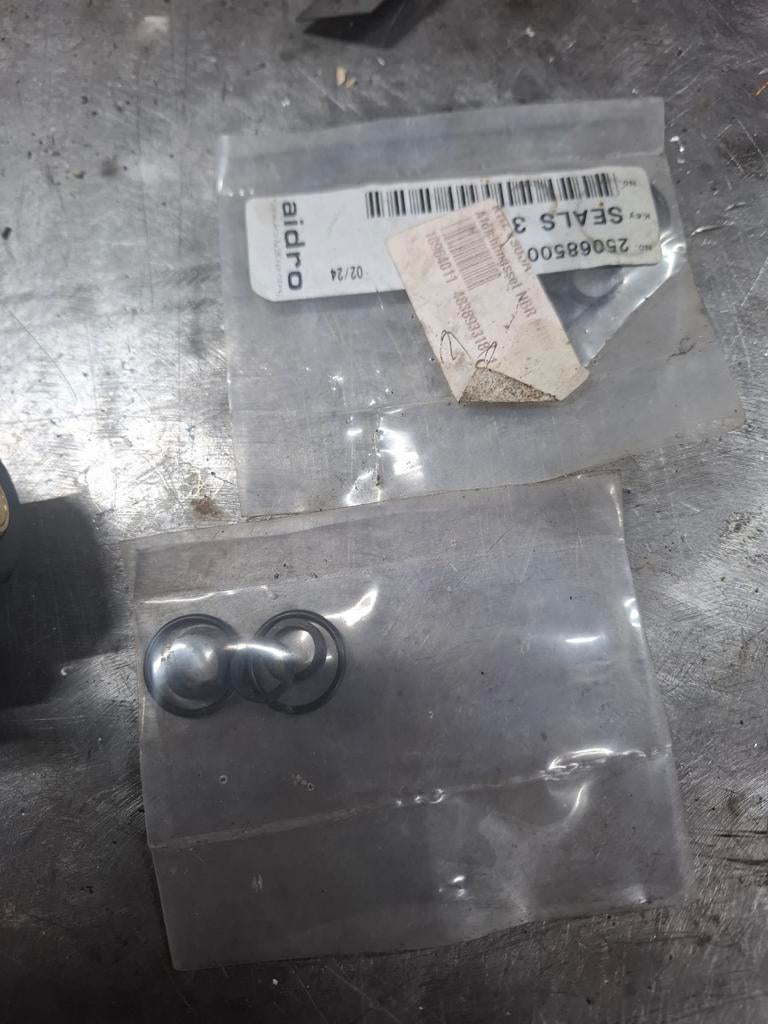 Kramp 48RV 02-C2-024C Hydraulische Klep, Ophalen of Verzenden