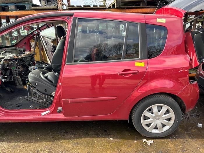 Portier 4Deurs links-achter van een Renault Modus (TENNJ), Auto-onderdelen, Gebruikt, -, -, -