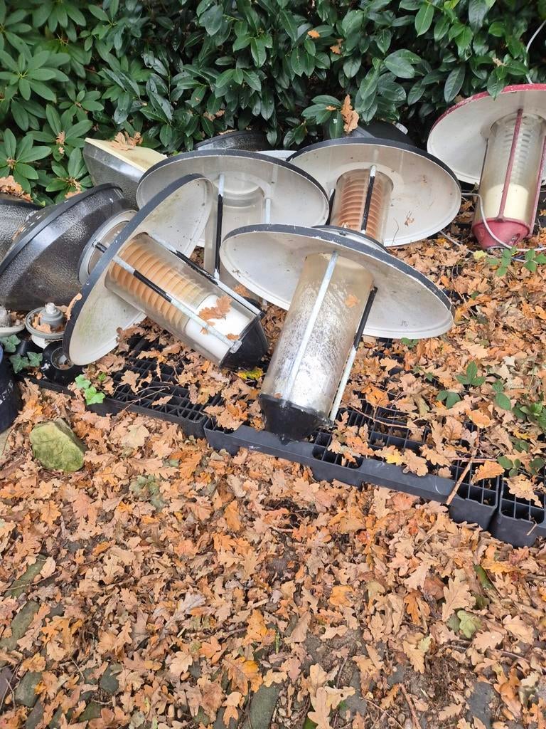 Partij lamellenarmaturen lamellen armatuur kaarslamp Louvre, Ophalen, Minder dan 50 watt, Staande lamp, Zo goed als nieuw