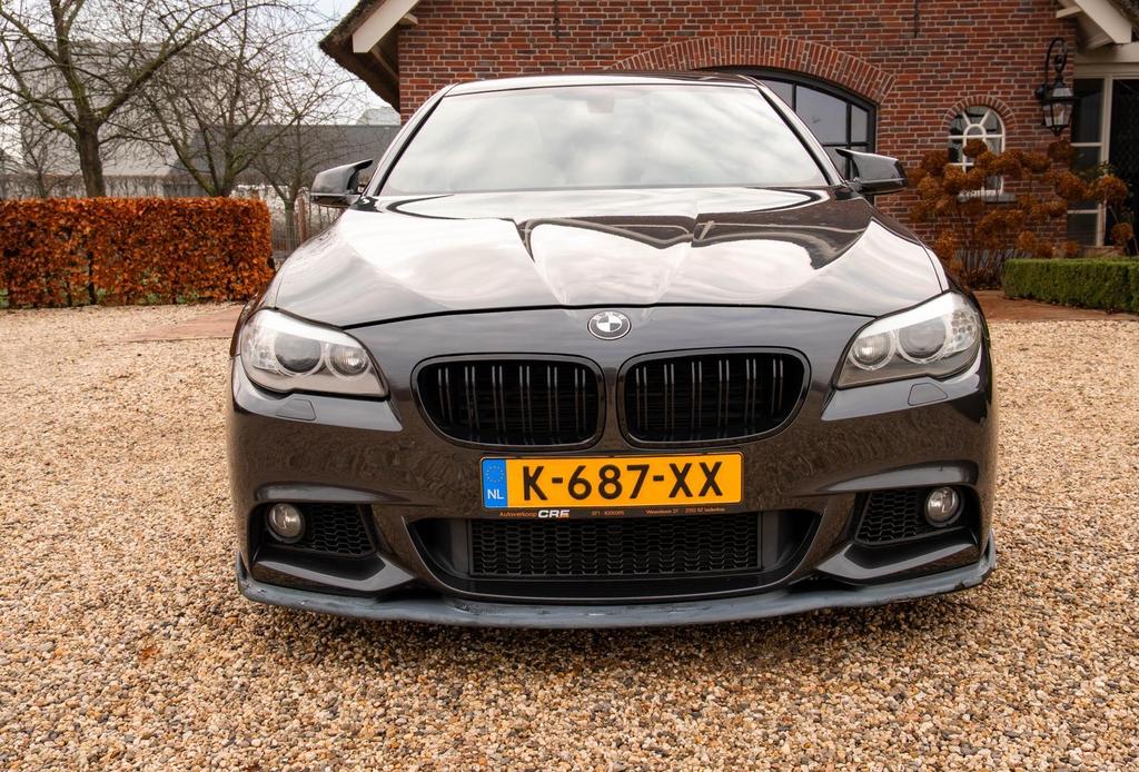 BMW 550i 2013 Grijs - V8 - carbon, 4395 cc, 1915 kg, Particulier, 408 pk
