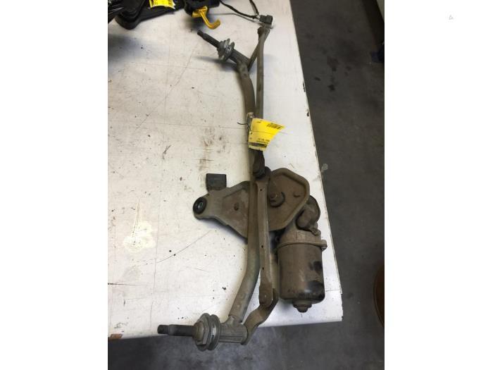 Ruitenwismotor + Mechaniek van een Renault Trafic, Ophalen of Verzenden, 3 maanden garantie, Gebruikt, Renault
