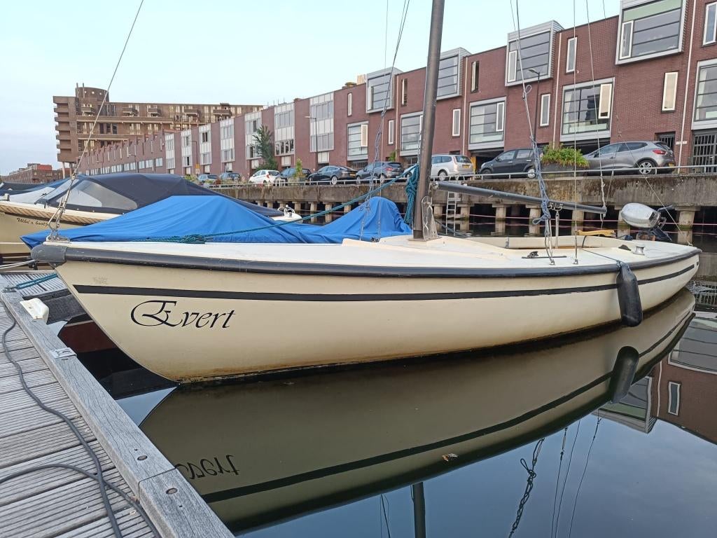 Sloep met motor (voormalige zeilboot Skarl 645), Watersport en Boten, Sloepen, Ophalen, Gebruikt, Buitenboordmotor, Polyester