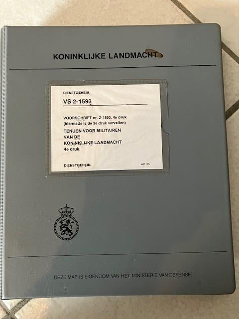 Voorschrift tenuen KL NL leger., Verzamelen, Ophalen of Verzenden, Landmacht, Nederland, Embleem of Badge