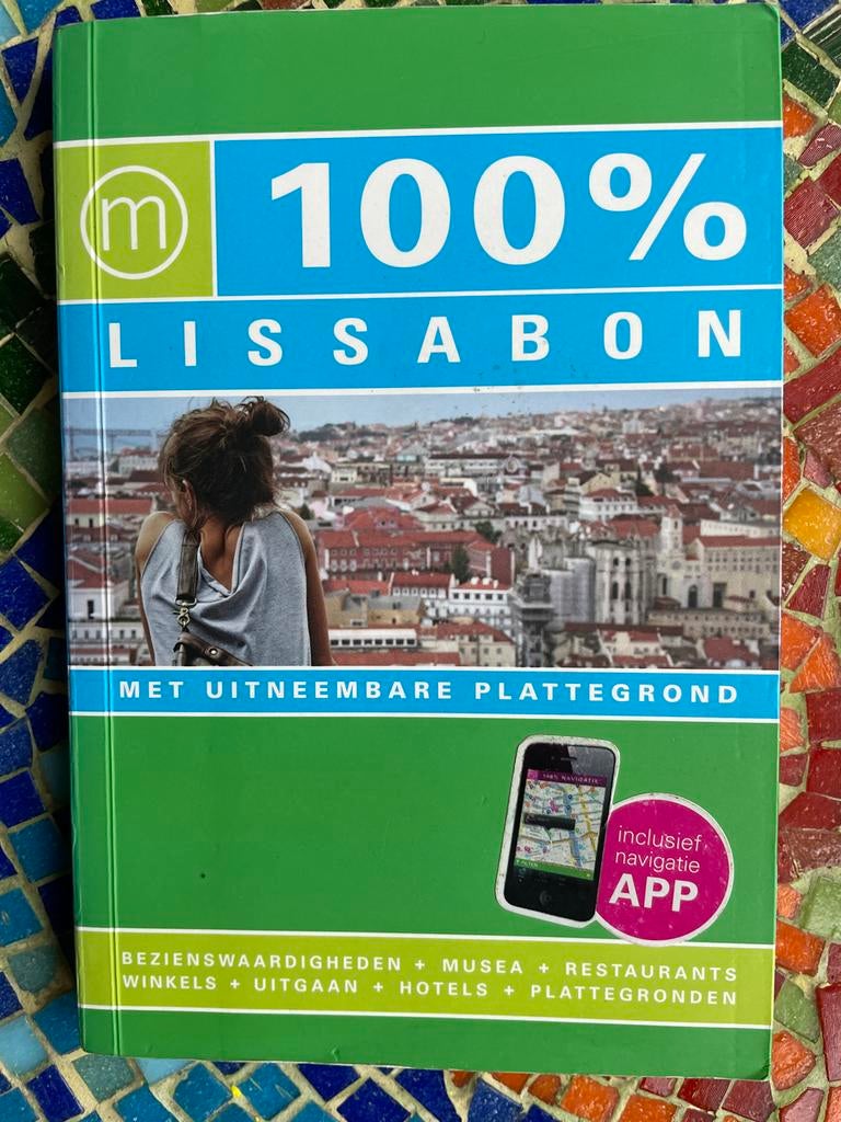 100% Lissabon Reisgids, Boeken, Reisgidsen, Europa, Ophalen of Verzenden, Reisgids of -boek, Gelezen