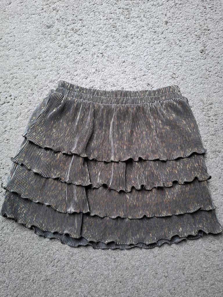 Laagjes rokje maat L by clara, Kleding | Dames, Rokken, Overige kleuren, Maat 42/44 (L), Ophalen of Verzenden, Zo goed als nieuw