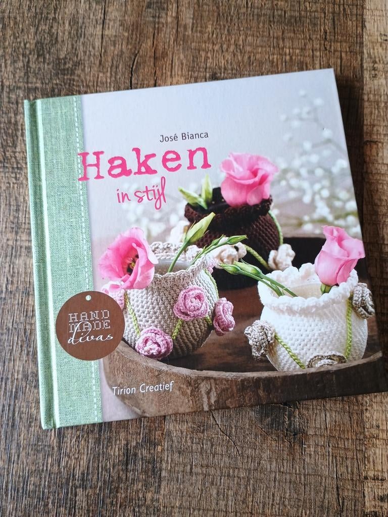 Haken in stijl - José Bianca, Ophalen of Verzenden, Haken, Patroon of Boek