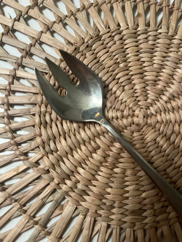 Verzilverd vleesvorkje  “Wellner zilver 90", Antiek en Kunst, Antiek | Bestek, Ophalen of Verzenden