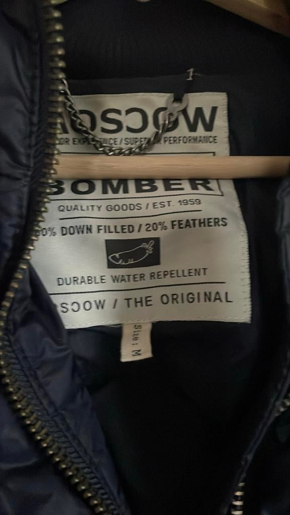 Mooie Moscow Bomber Winterjas - Maat M, Ophalen of Verzenden, Zo goed als nieuw, Maat 38/40 (M), Blauw
