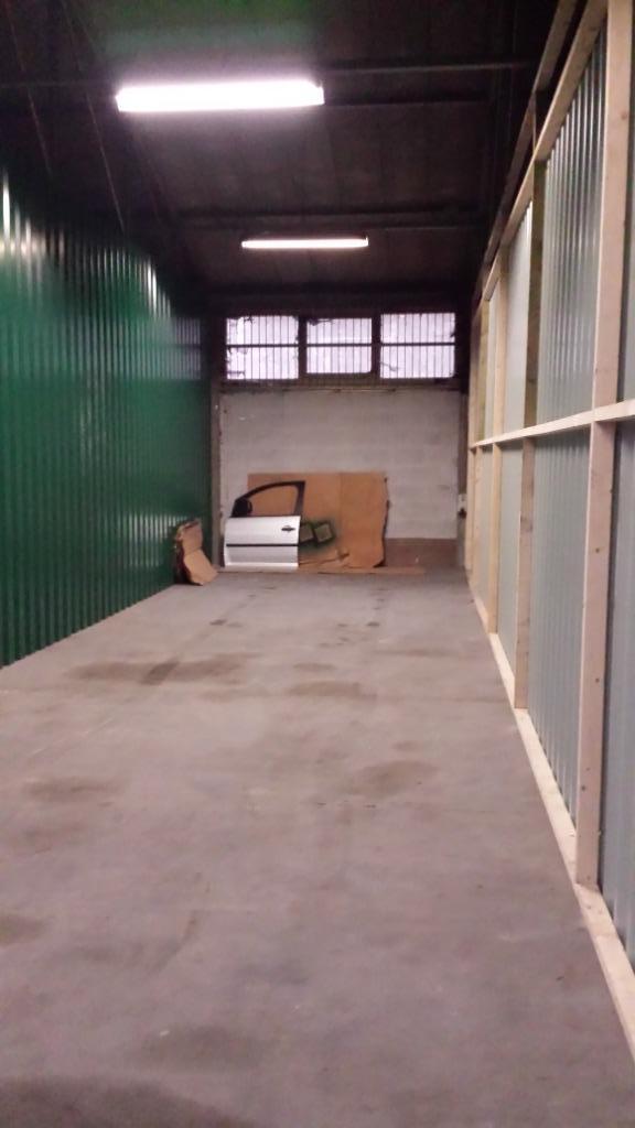 bedrijfsruimte en of garagabox te huur, 55002 m², Huur, Bedrijfsruimte