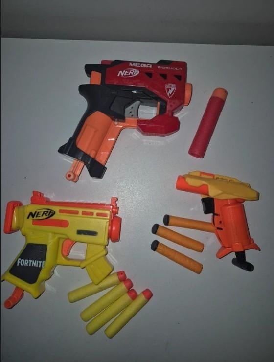 3 leuke Nerf pistooltjes, Ophalen of Verzenden, Gebruikt