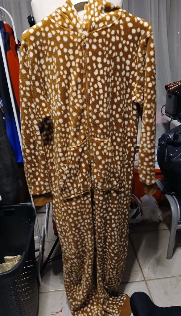 Bruin dieren onesie - Maat M, Maat 38/40 (M), Carnaval, Ophalen of Verzenden, Kleding
