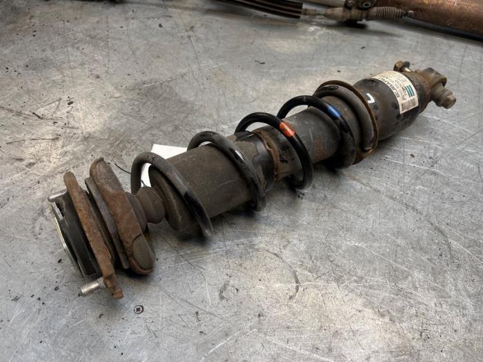 Schokdemperpoot links-achter van een Subaru Forester, Subaru, Gebruikt, -, -