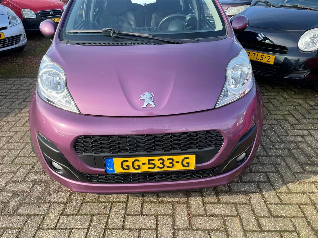 Peugeot 107 1.0 12V 5DR 2012, Voorwielaandrijving, Overige kleuren, 4 stoelen, Bedrijf