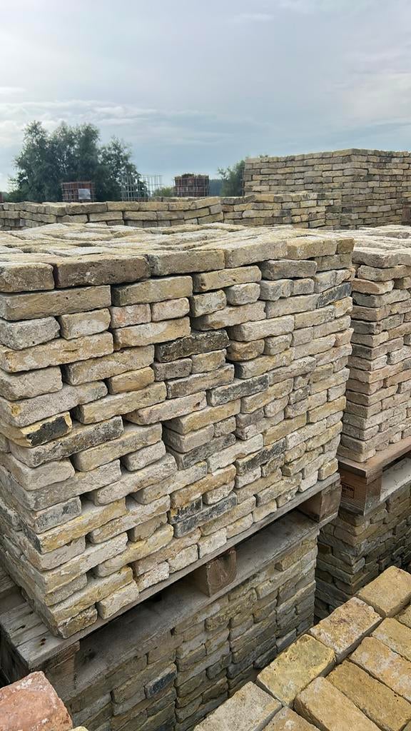 80.000 stuks Friese geeltjes klein formaat, Ophalen, Bakstenen