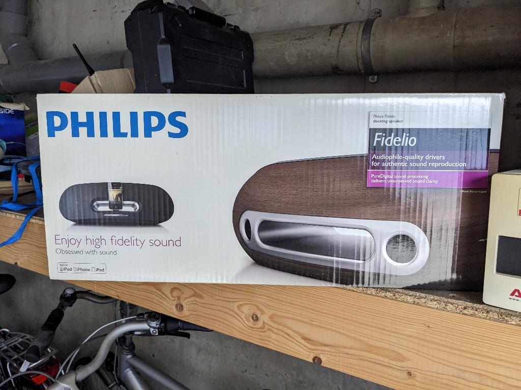 Philips Fidelio speaker voor ipone/ipod of ipad, Audio, Tv en Foto, Luidsprekers, Philips, Ophalen of Verzenden, Zo goed als nieuw