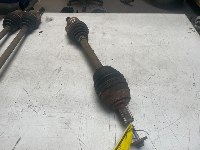 Aandrijfas links-voor van een Ford Galaxy, Gebruikt, -, -, Ophalen of Verzenden