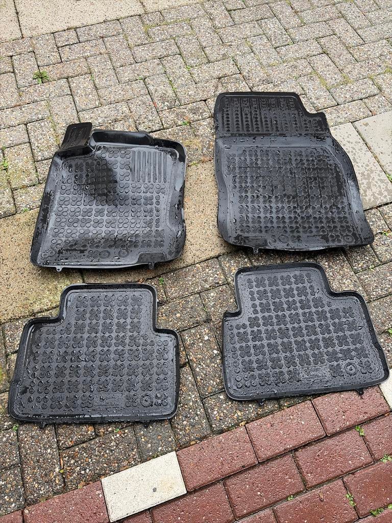 Nissan Qashqai 2 Rubberen Automatten Set, Ophalen of Verzenden, Gebruikt