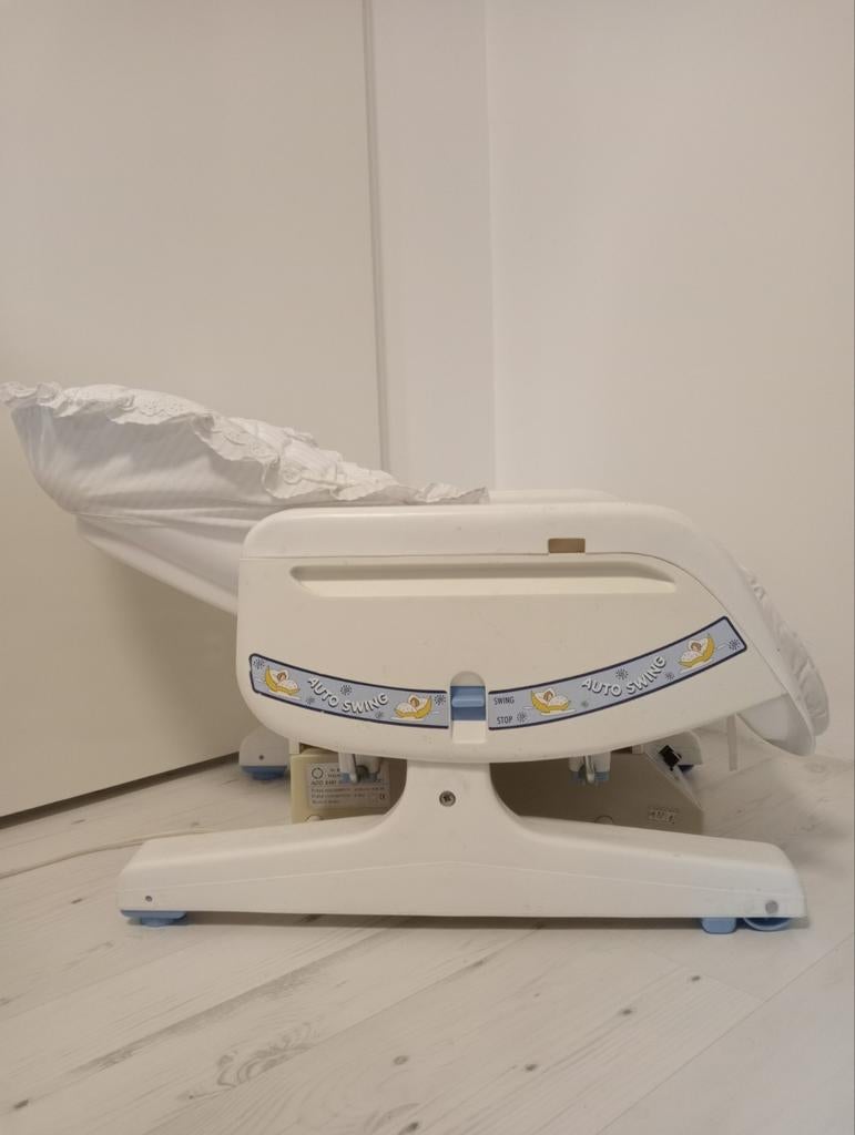 Marco Baby Schommelstoel, Ophalen, Gebruikt, Hangstoel, Gordel(s)