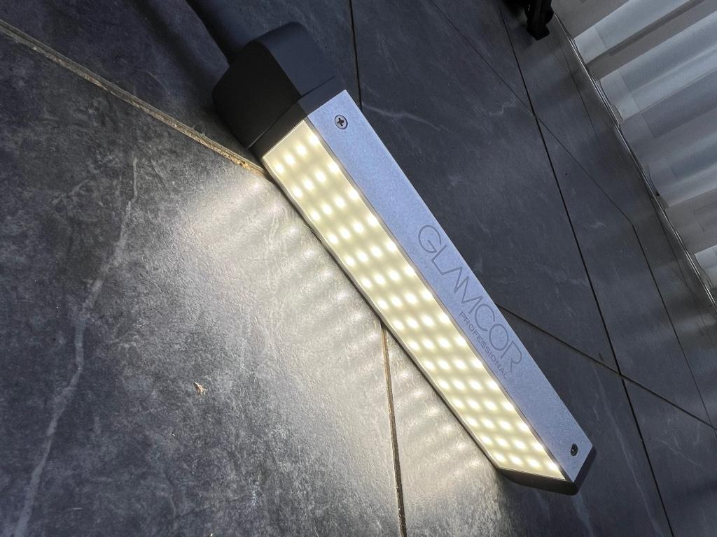 Glamcor lamp