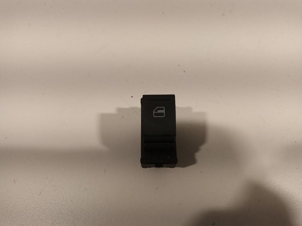Raamschakelaar links voor Seat Mii, Onderdelen@venauto.nl, Van der Ven Autorecycling B.V., Gebruikt, Ettenseweg 76, 4706 PB Roosendaal, The Netherlands