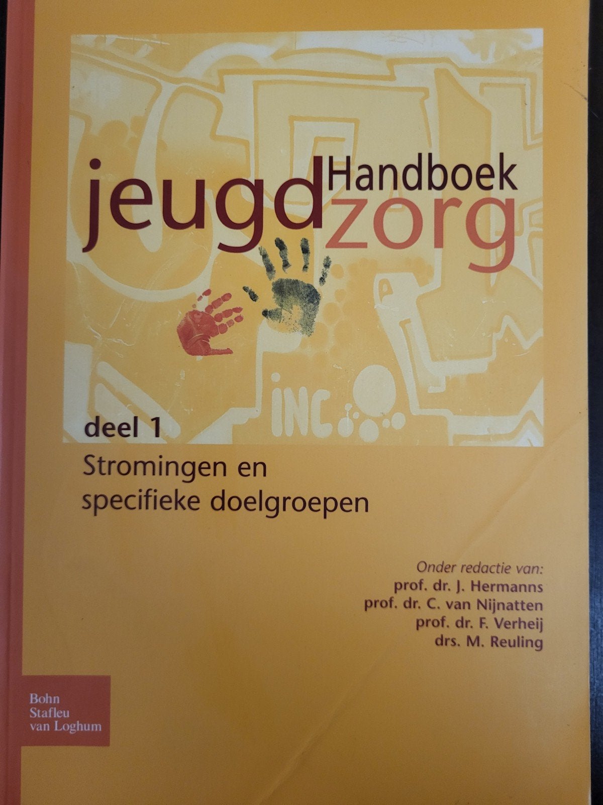 Handboek Jeugdzorg deel 1: Stromingen en specifieke doelgr., J. Hermanns, C. van Nijnatten, F. Verheij, M. Reuling, Zo goed als nieuw
