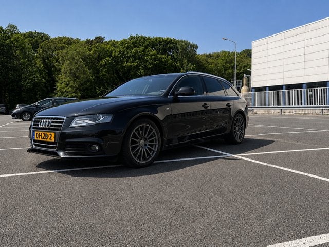 Audi A4 1.8 Tfsi 88KW Avant 2010 Zwart, Auto's, Audi, Voorwielaandrijving, Euro 5, Zwart, 4 cilinders