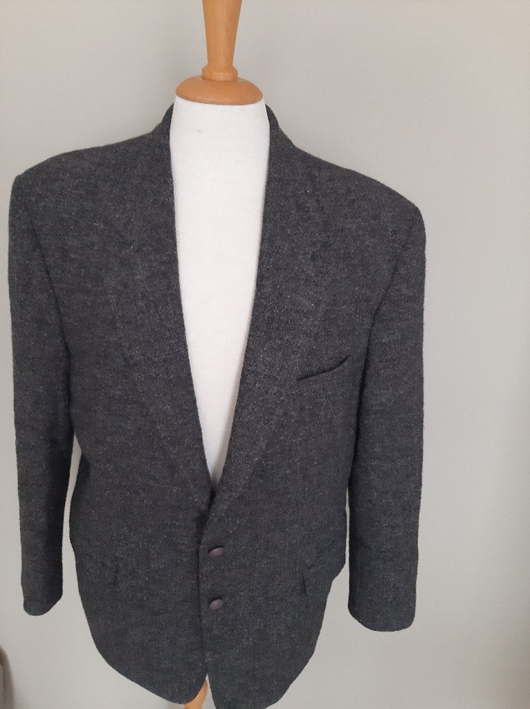 Colbert maat 26 ( korte maat 52 van Harris Tweed )  ., Kleding | Heren, Kostuums en Colberts, Ophalen of Verzenden, Zo goed als nieuw